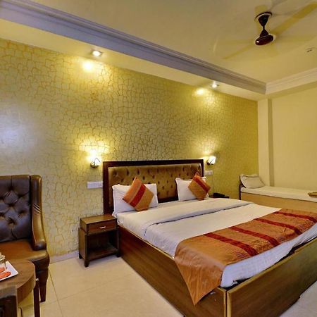 Hotel Diamond Inn Chandīgarh Exterior foto